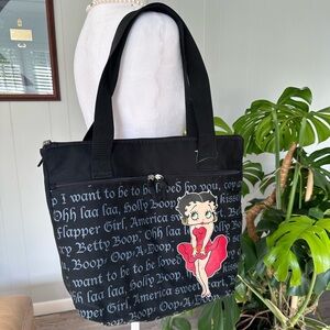 🛍️ Betty Boop Tote bag with excellent condition and clean.